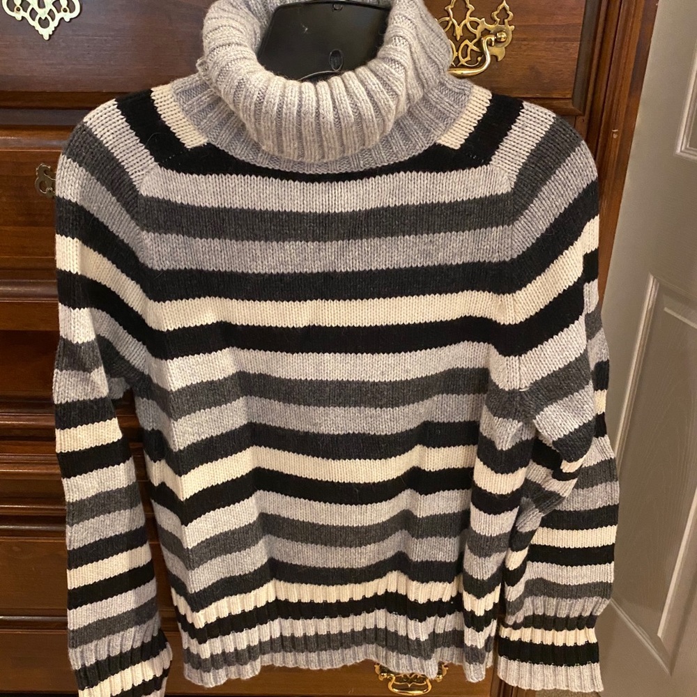 Turtleneck sweater